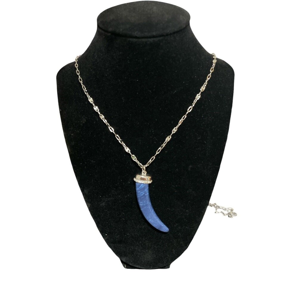 White House Black Market Horn Pendant Corno Cornicello Swirled Blue Necklace 36”